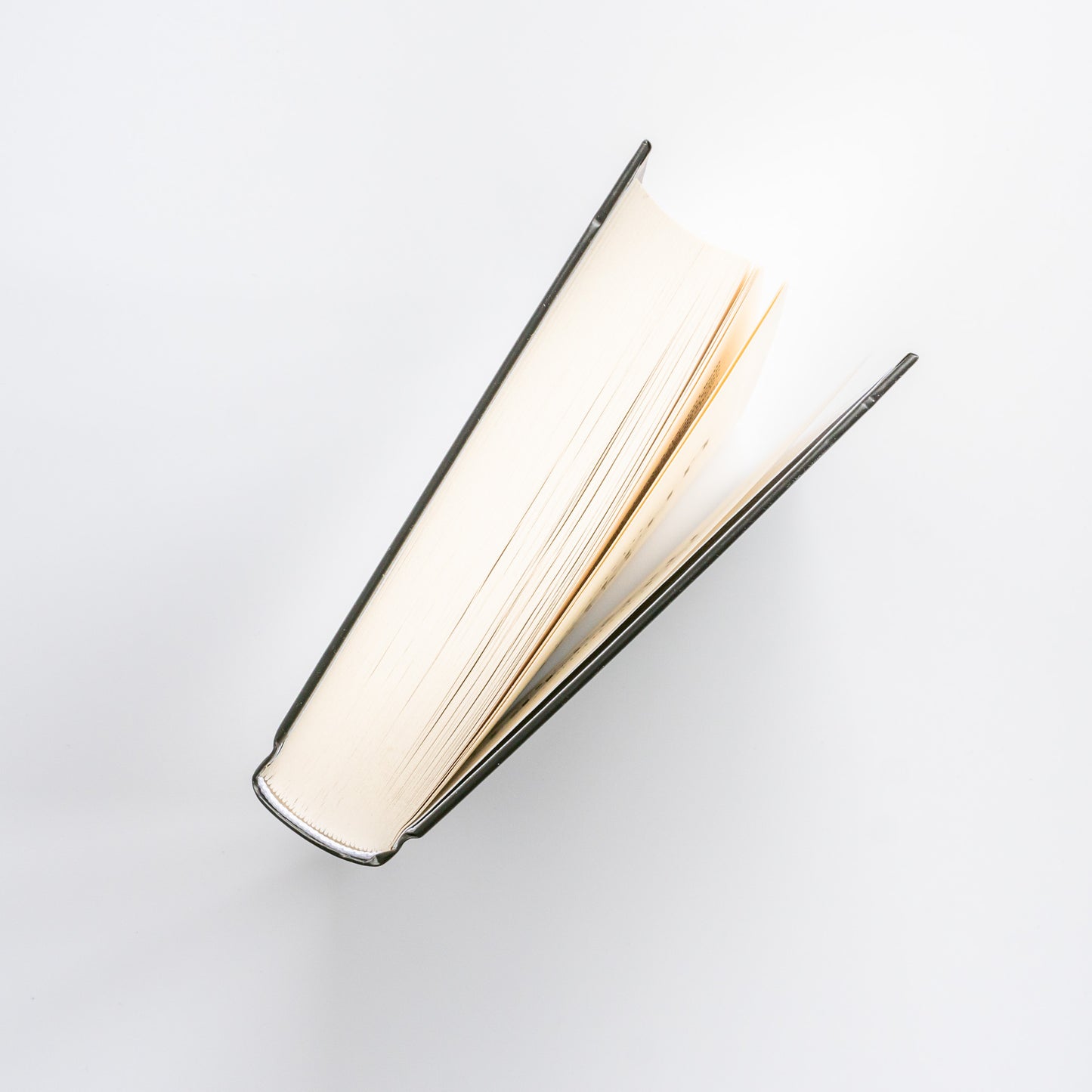 Девʼятий дім